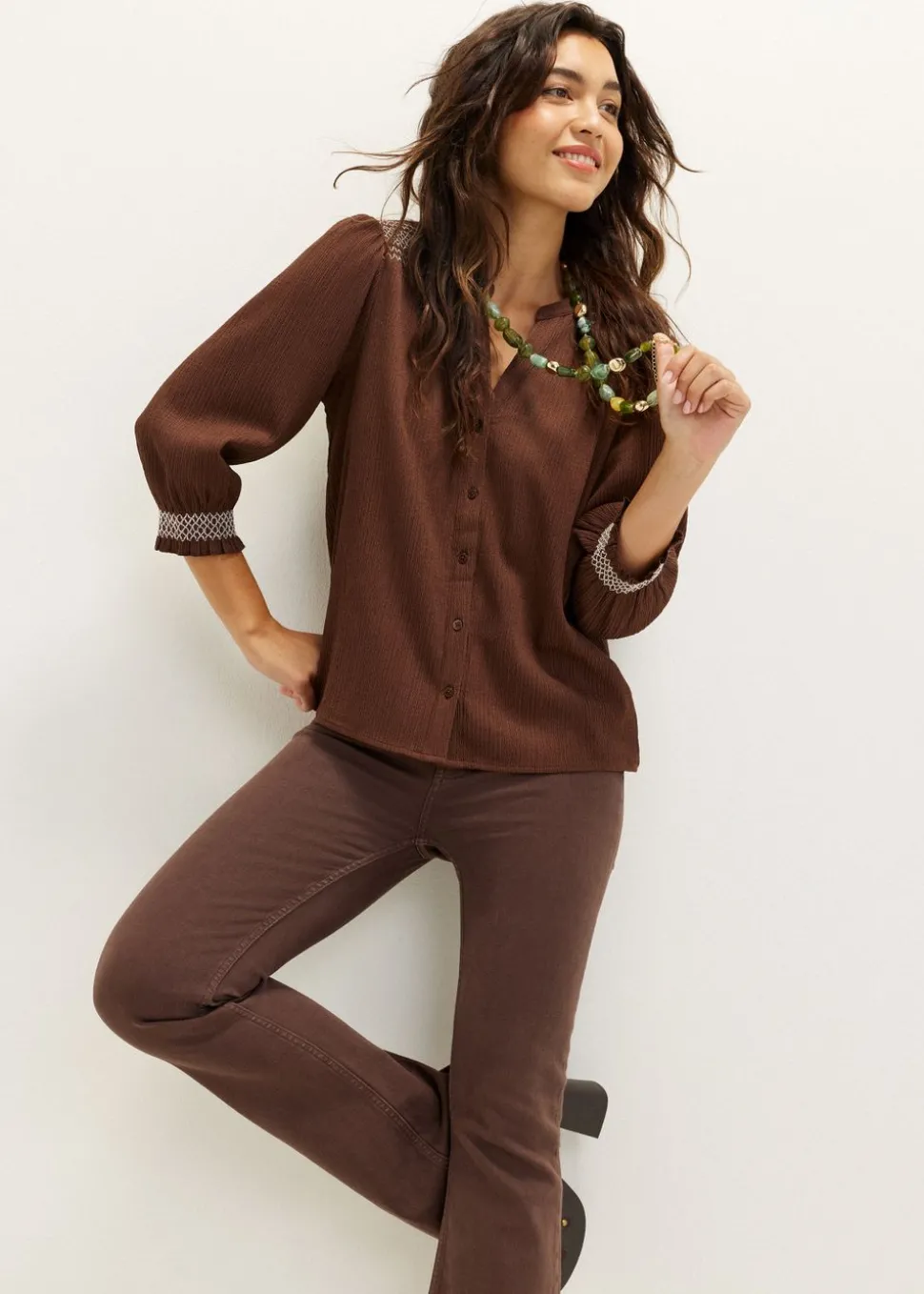 Blouse met geborduurde structuur