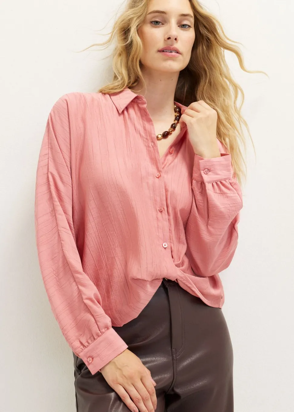 Blouse met gedraaid detail