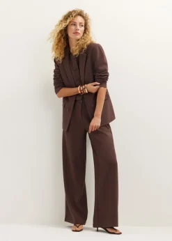 Double-breasted blazer
