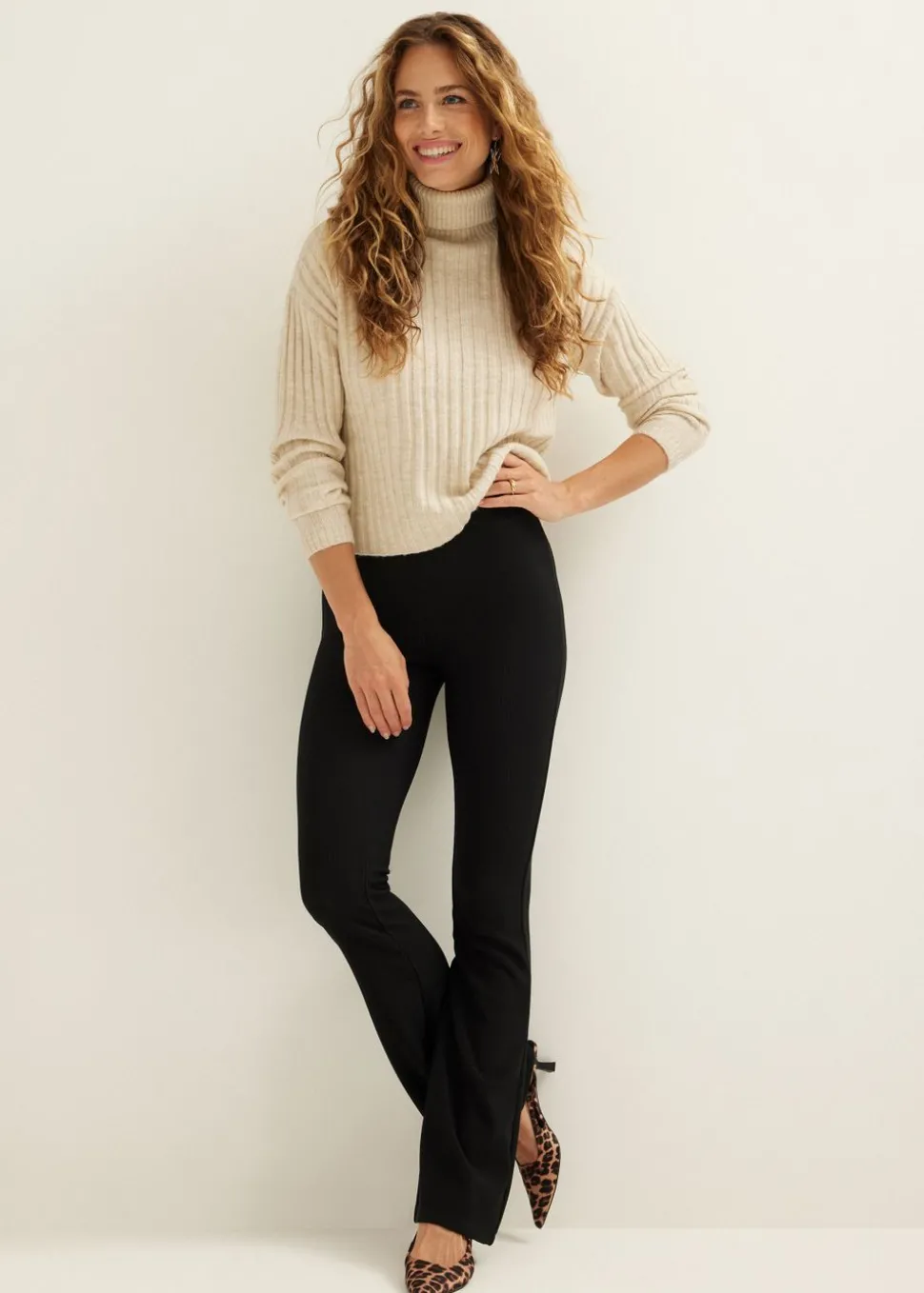 Flared broek met rib