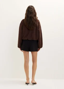 Geborduurde suedine bomber