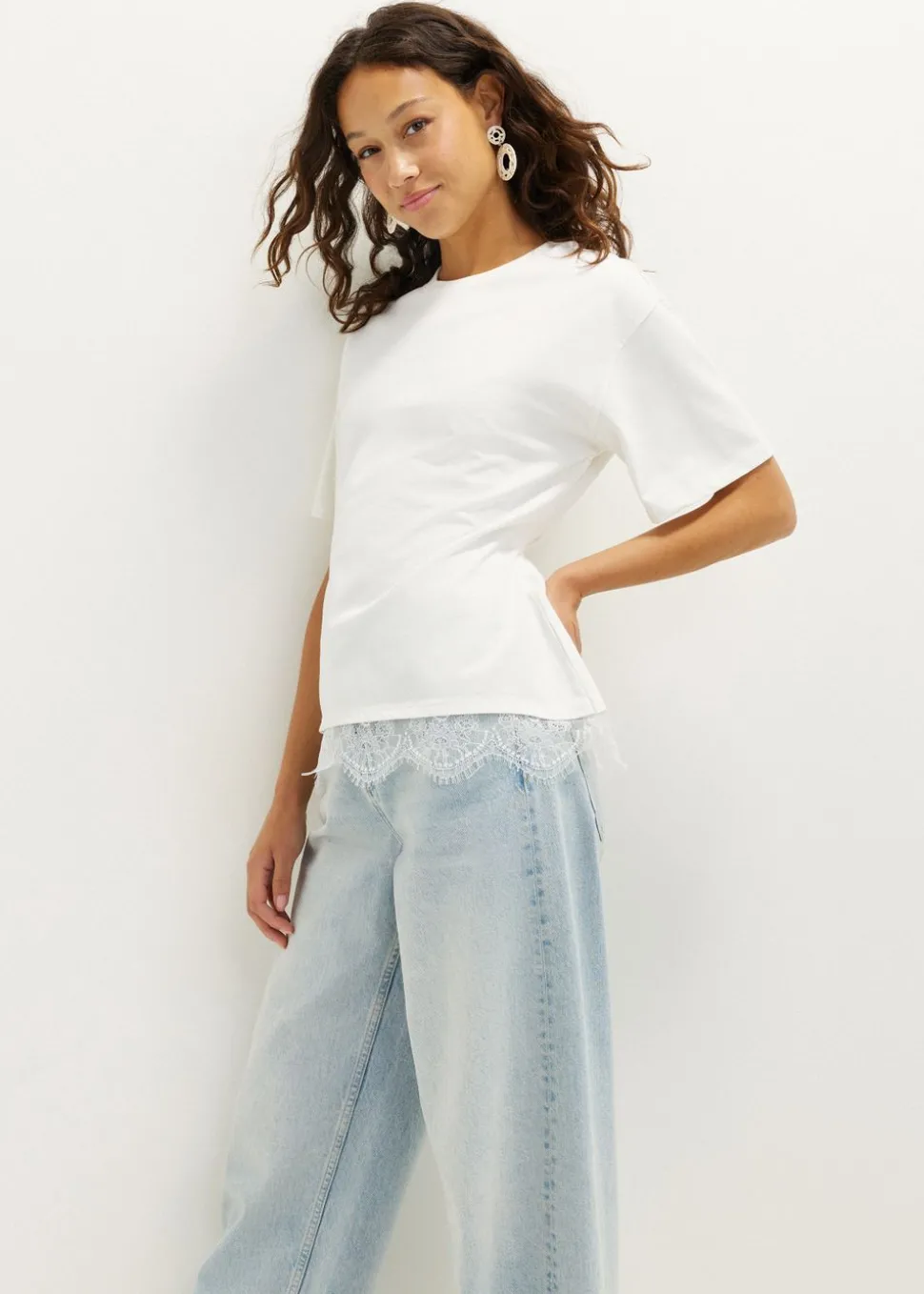 T-shirt met lace detail