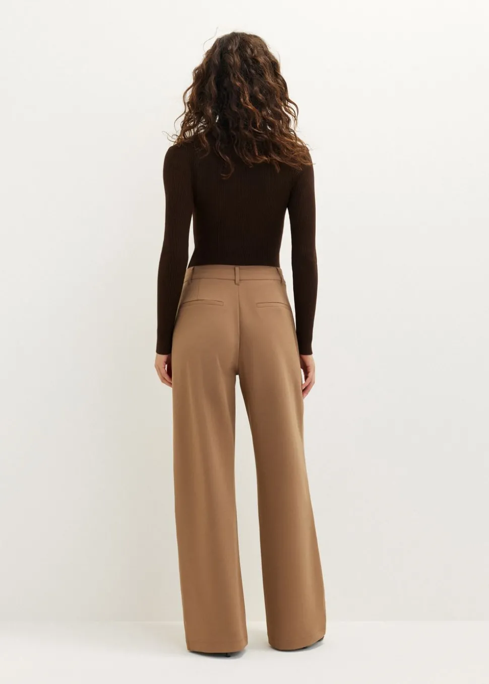 Wijde broek met plooien